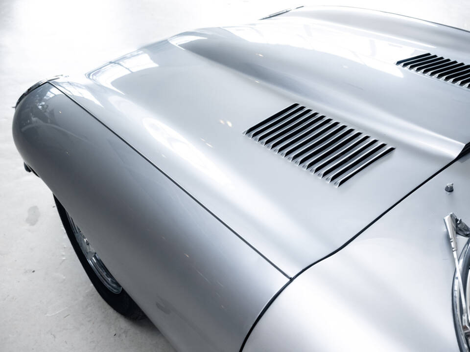 Image 28/42 of Jaguar E-Type 3.8 (1963)