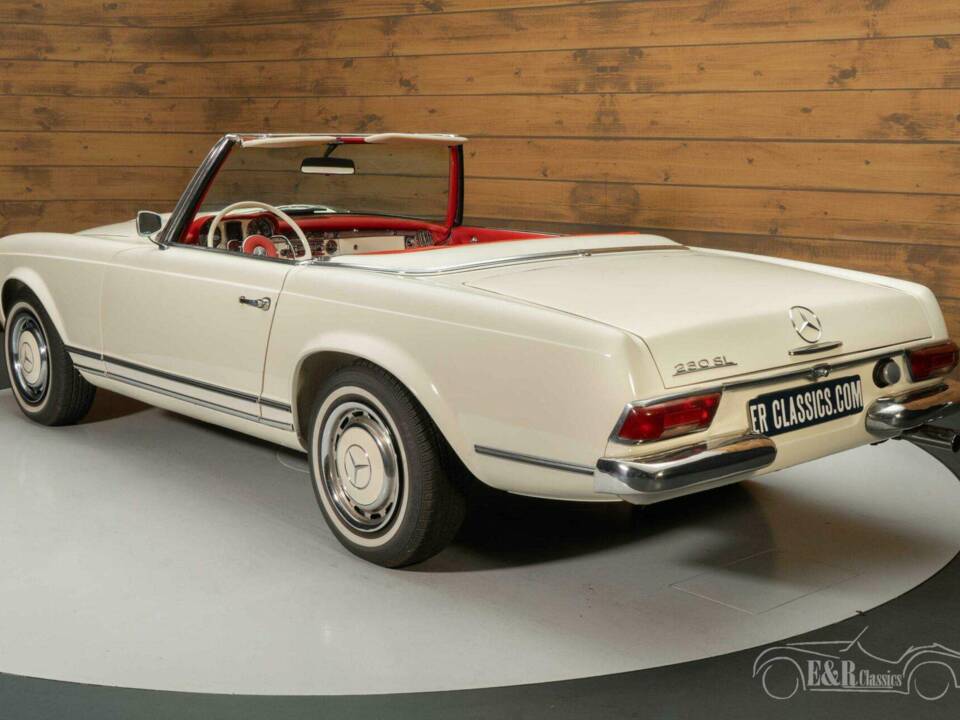 Image 7/19 of Mercedes-Benz 230 SL (1966)