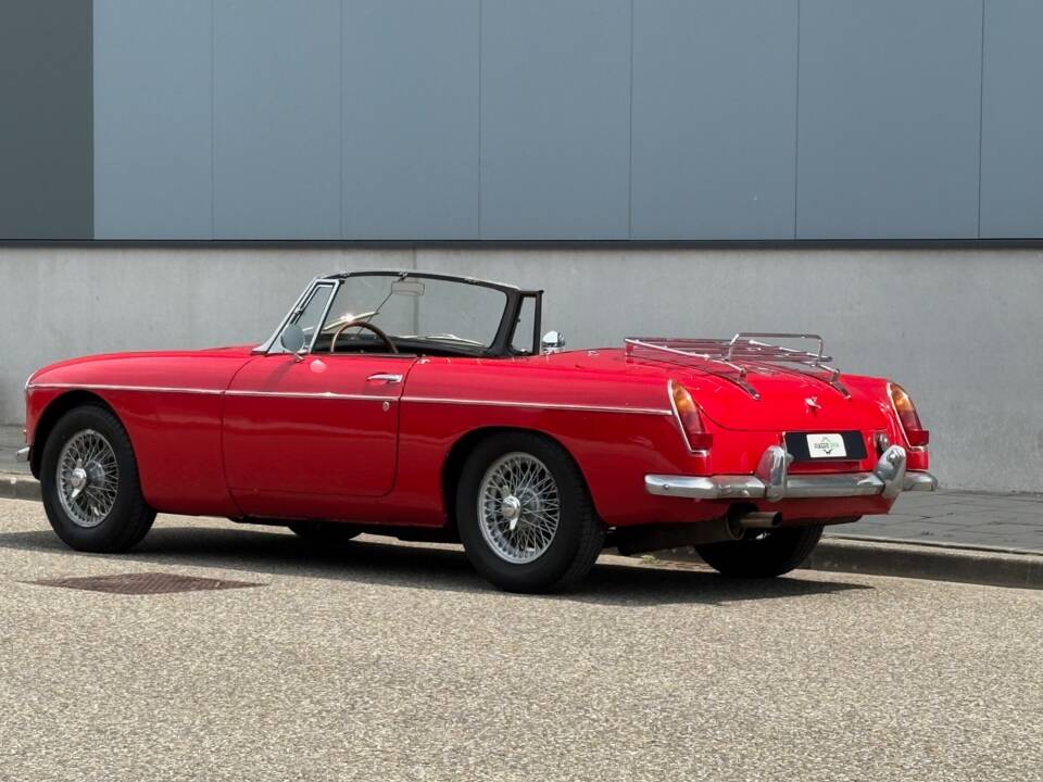 Imagen 12/21 de MG MGB (1964)