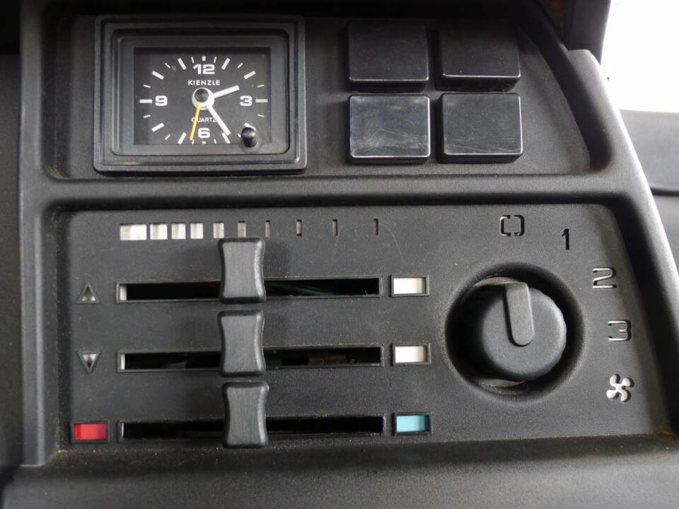 Image 3/40 of Matra Murena S (1984)