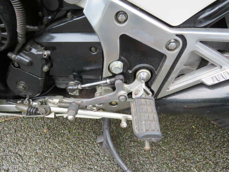 Bild 27/43 von Yamaha FJ 1200 (1986)