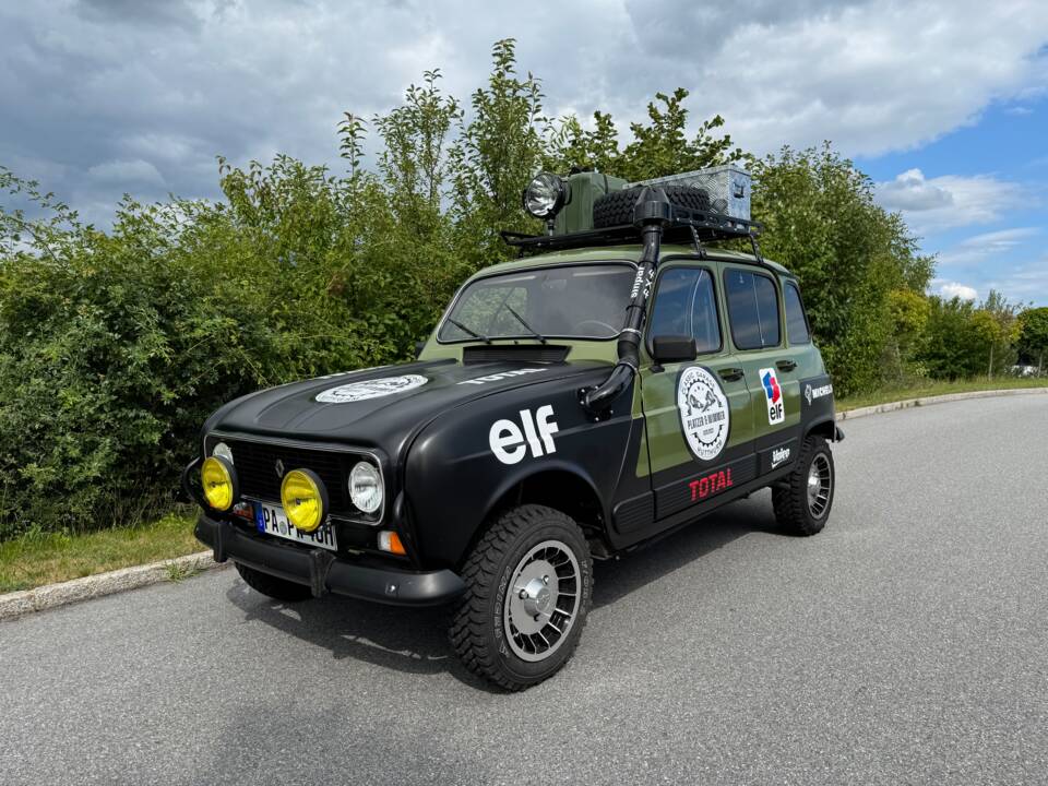 Afbeelding 2/58 van Renault R 4 GTL Sinpar 4x4 (1983)