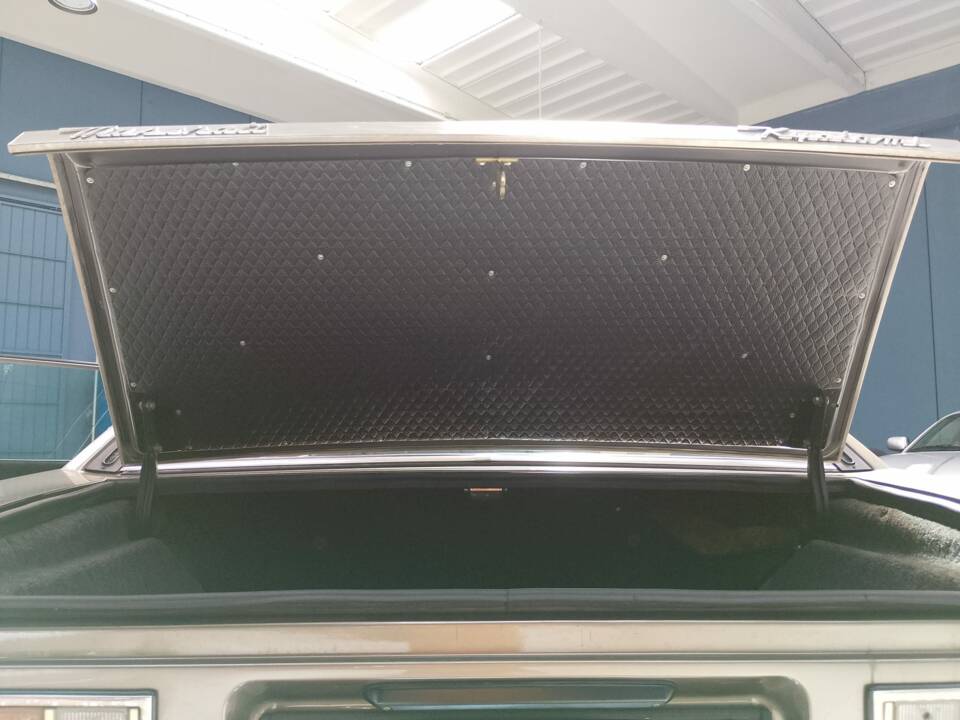 Image 70/100 of Maserati Kyalami (1983)