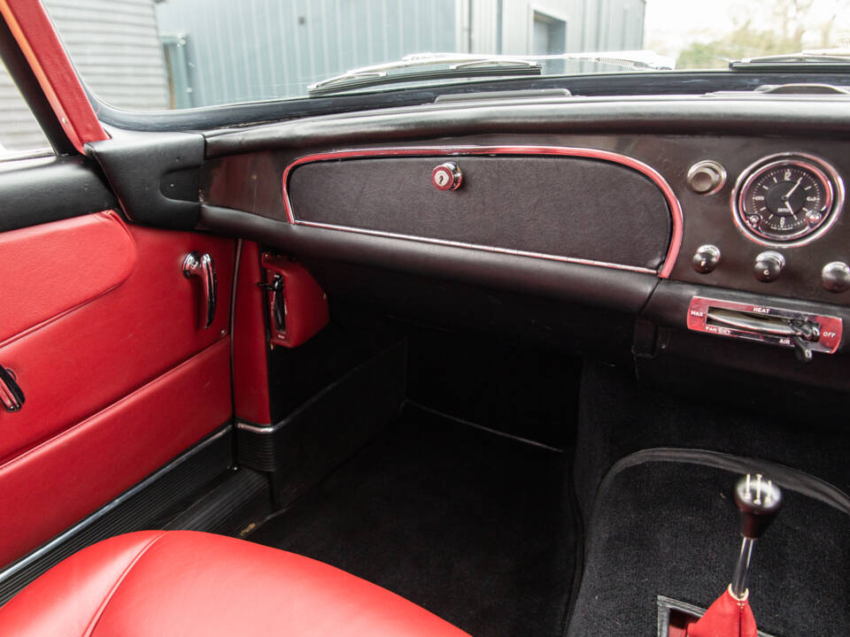 Afbeelding 77/94 van Aston Martin DB 4 (1960)