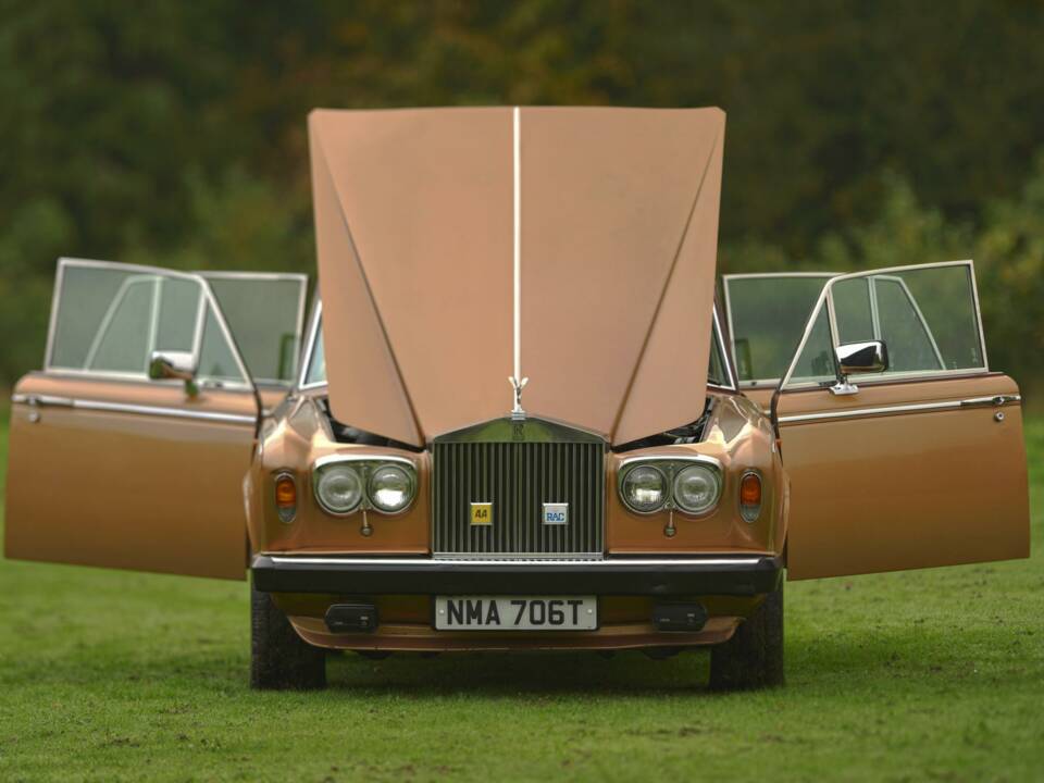 Bild 21/50 von Rolls-Royce Silver Shadow II (1979)