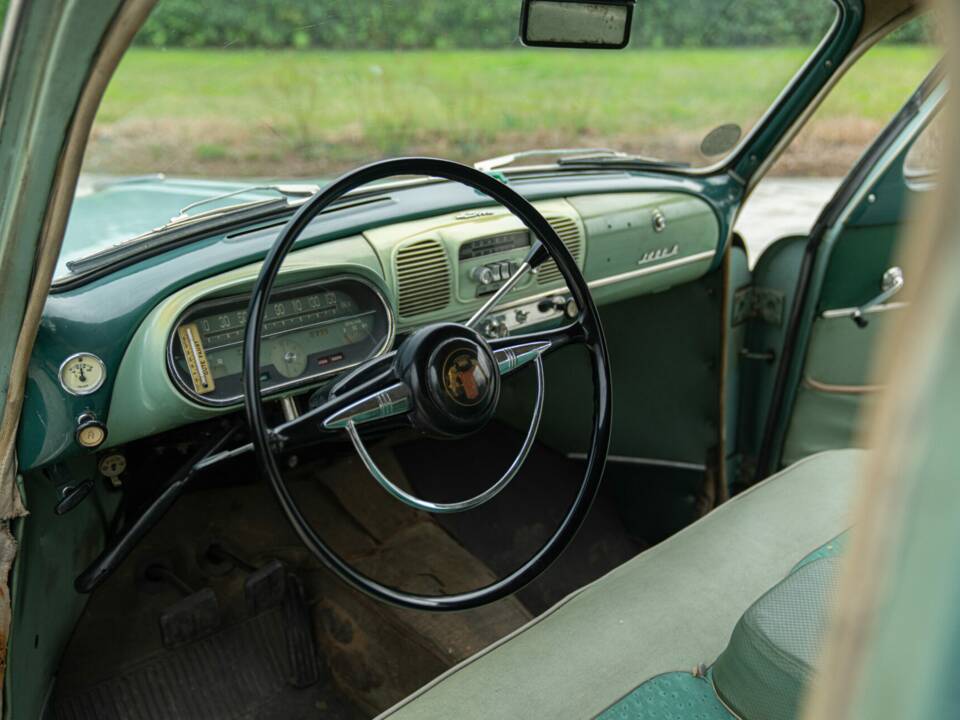 Image 31/50 of FIAT 1400 B (1958)