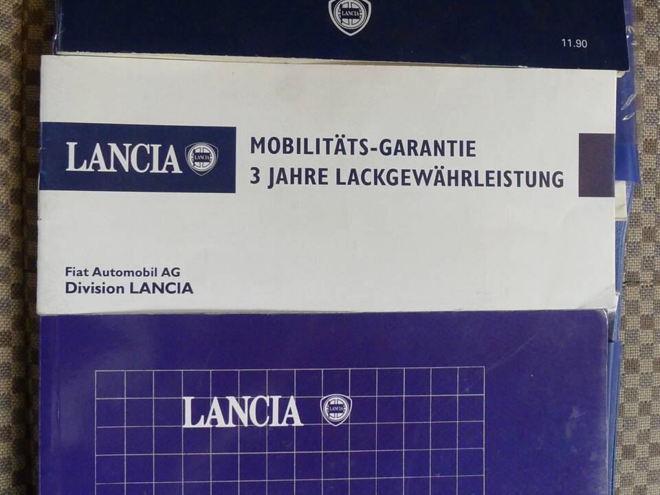 Image 24/47 of Lancia Y10 LX I.E. (1991)