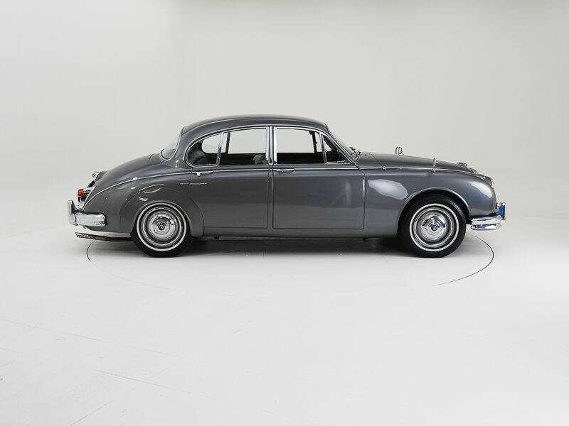 Bild 6/15 von Daimler 2,5 Liter V8 (1963)