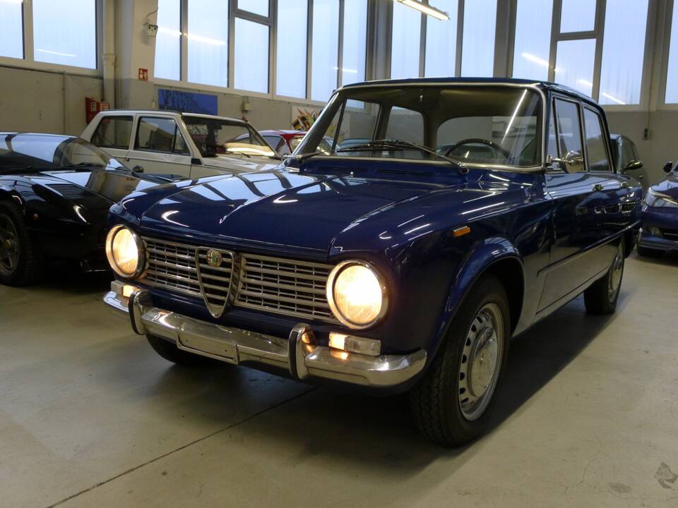 Immagine 26/28 di Alfa Romeo Giulia 1300 TI (1966)