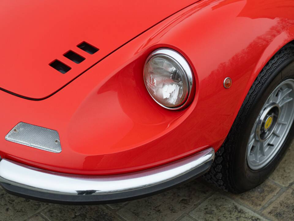 Bild 22/50 von Ferrari Dino 246 GT (1971)