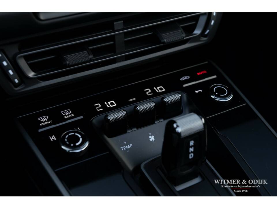 Image 34/42 of Porsche 911 Carrera (2020)