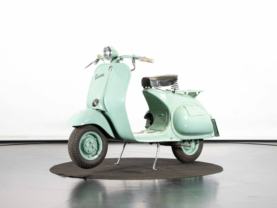 Immagine 8/50 di Piaggio Vespa 125 (1953)