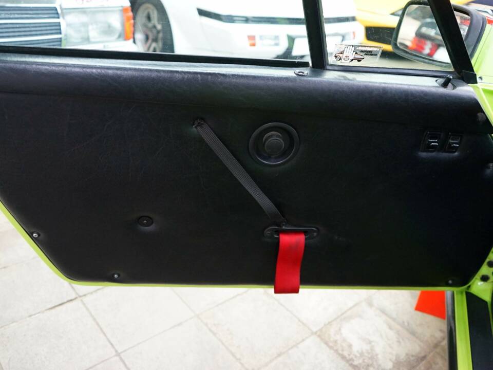 Bild 38/45 von Porsche 911 SC 3.0 (1981)