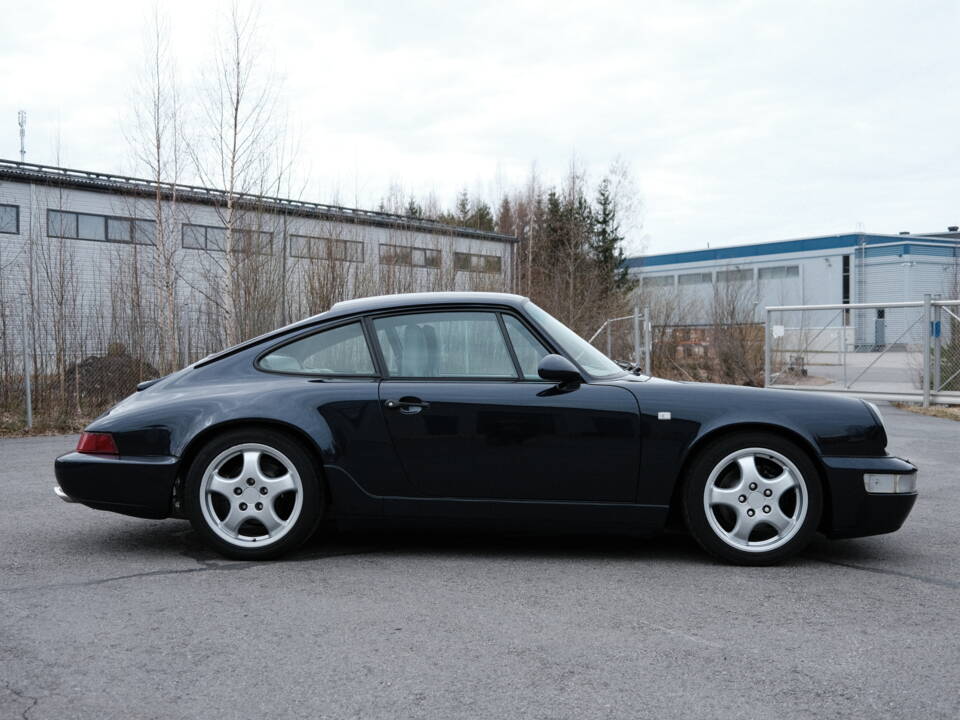 Image 5/97 of Porsche 911 Carrera 4 (1991)