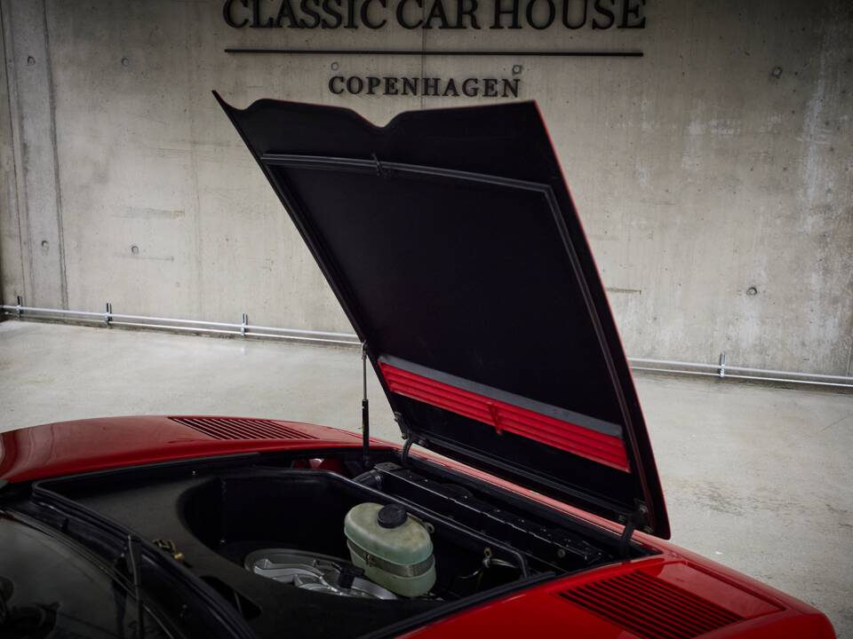 Image 81/100 of Ferrari 308 GTB Quattrovalvole (1983)