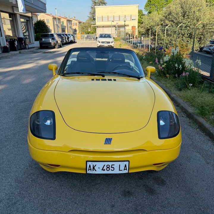 Immagine 16/19 di FIAT Barchetta 1.8 16V (1996)