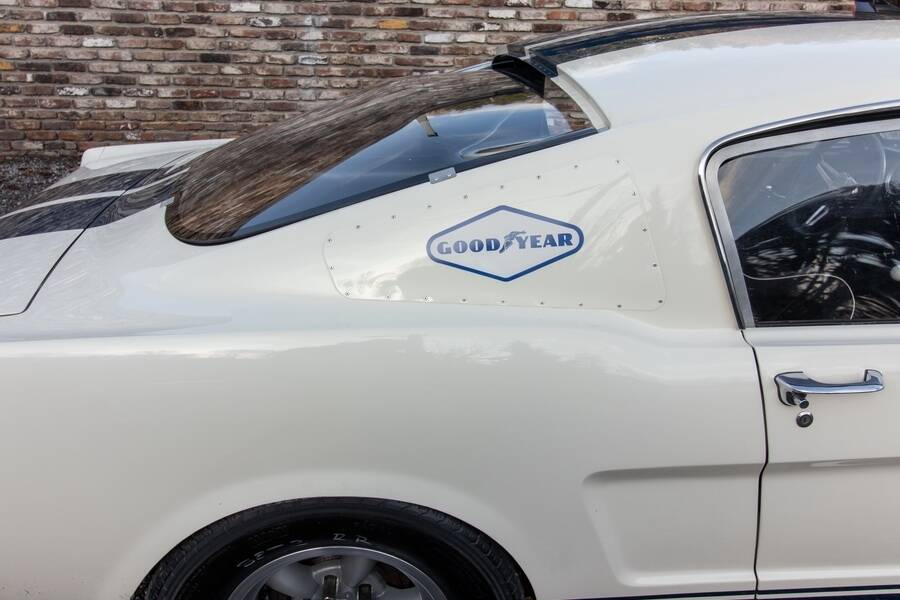 Afbeelding 13/48 van Ford Shelby GT 350 (1965)