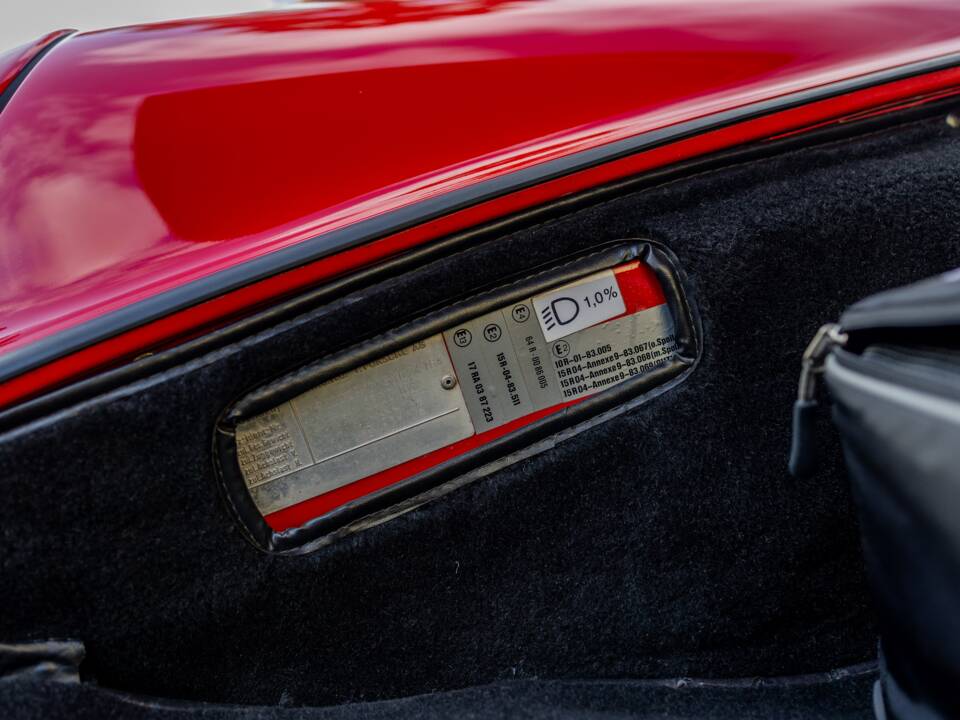 Bild 39/50 von Porsche 911 Carrera 3.2 (1989)