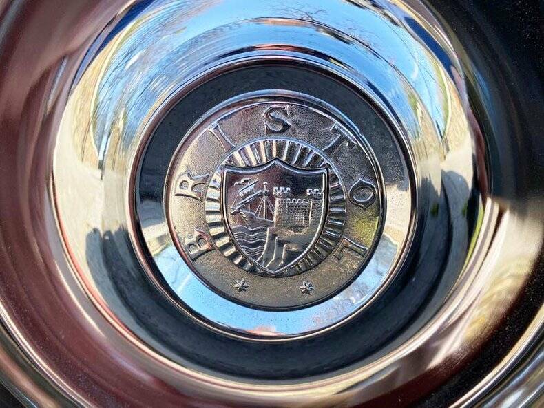 Image 48/50 of Bristol 410 (1967)