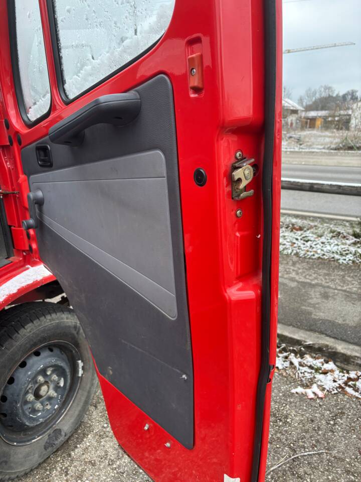 Bild 33/57 von Mercedes-Benz T1 310 (1992)