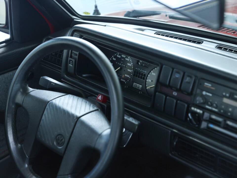 Afbeelding 26/50 van Volkswagen Golf Mk II Country Syncro 1.8 (1990)