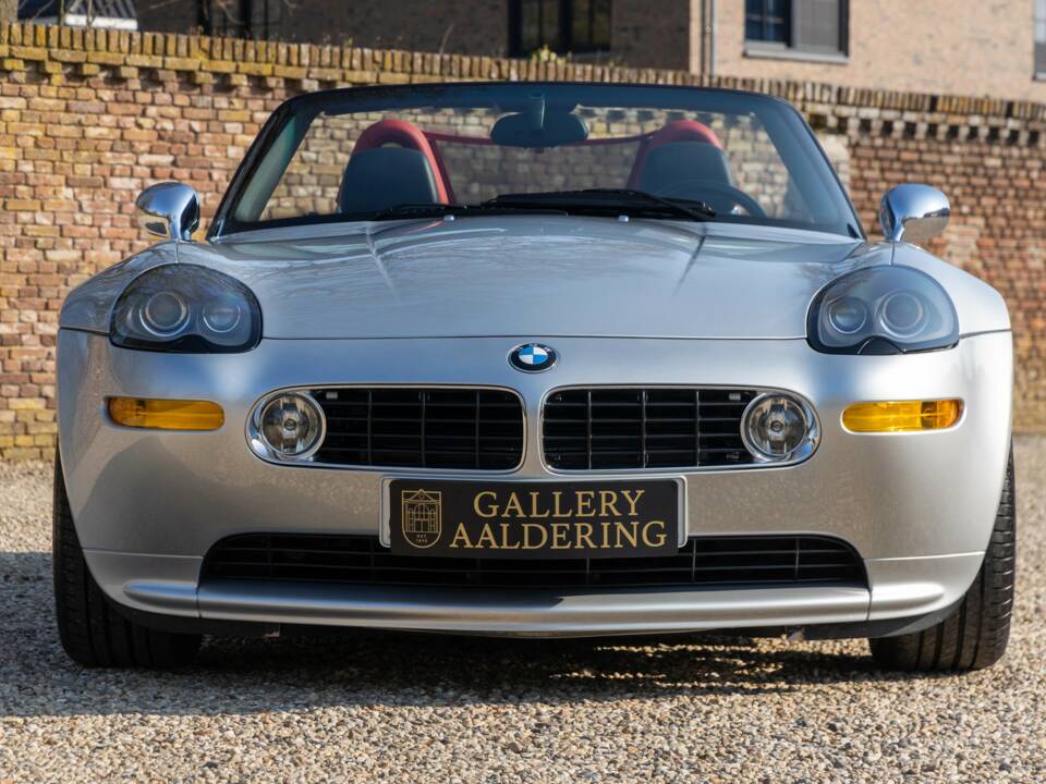 Image 17/50 of BMW Z8 (2002)
