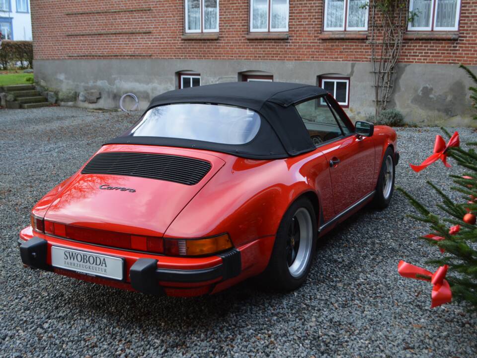 Bild 4/15 von Porsche 911 Carrera 3.2 (1987)