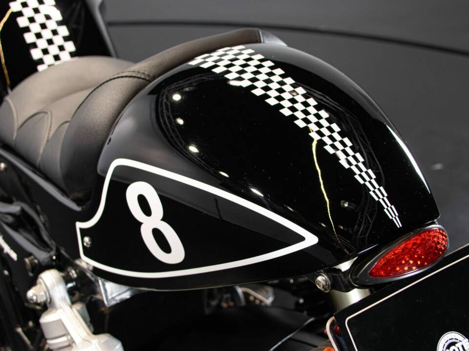 Bild 23/50 von Kawasaki DUMMY (2000)