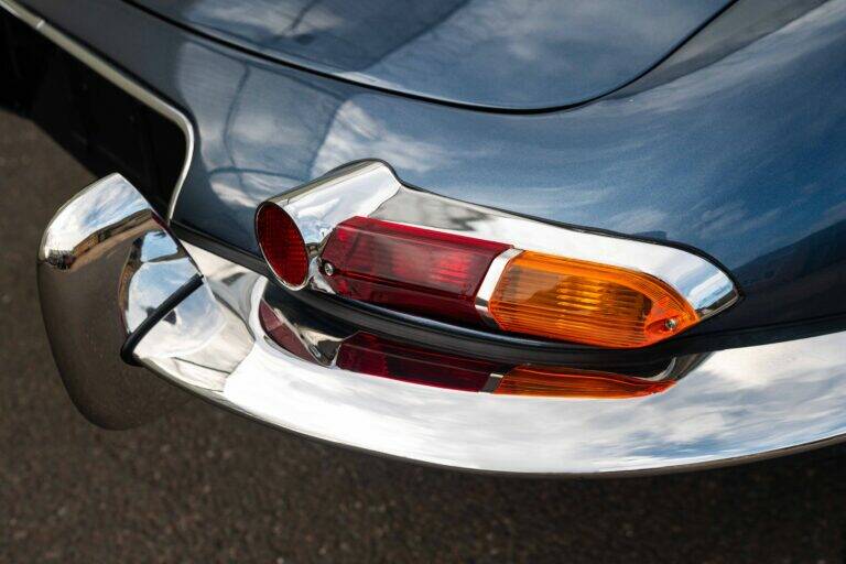 Image 17/55 of Jaguar E-Type 3.8 Flat Floor (1961)