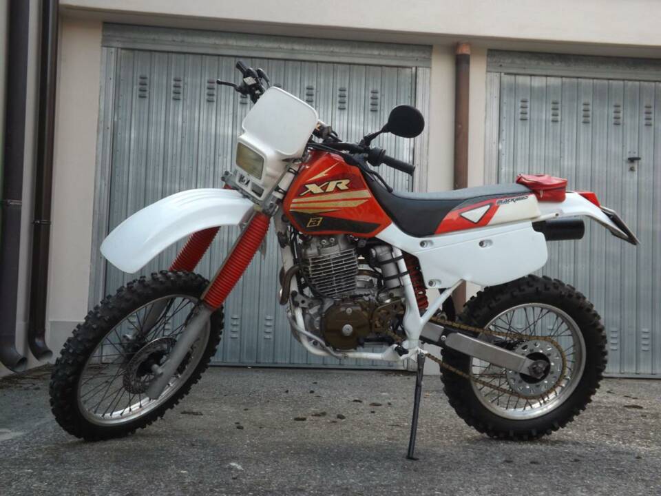 Image 3/50 of Honda XR 600R (1988)