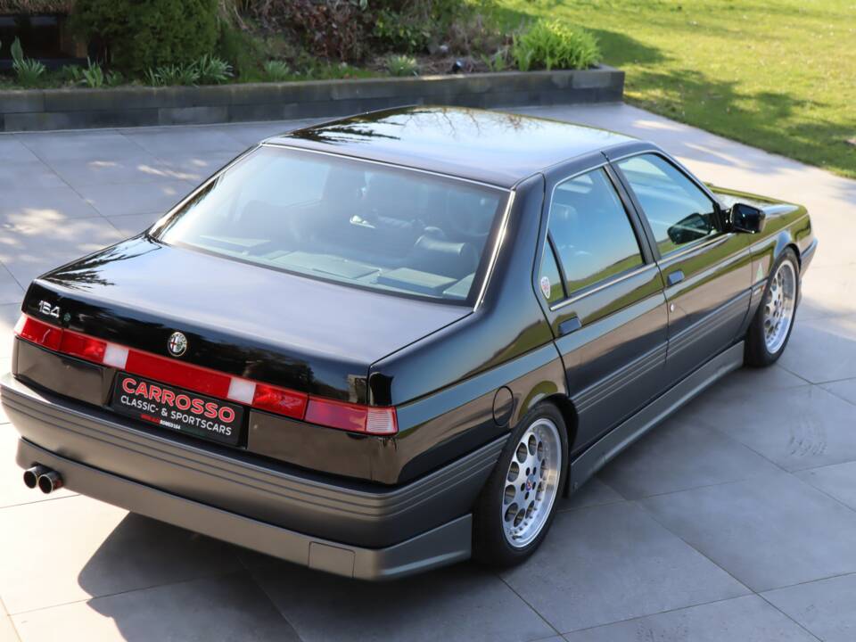 Imagen 10/50 de Alfa Romeo 164 3.0 V6 Quadrifoglio (1991)