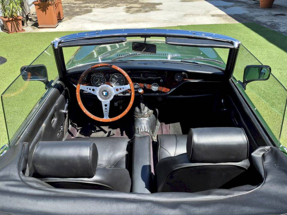 Image 17/62 of Triumph Spitfire Mk IV (1973)