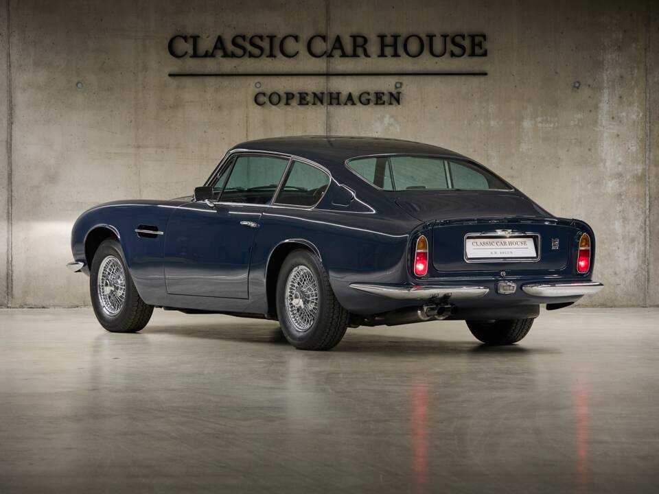 Afbeelding 7/60 van Aston Martin DB 6 (1968)