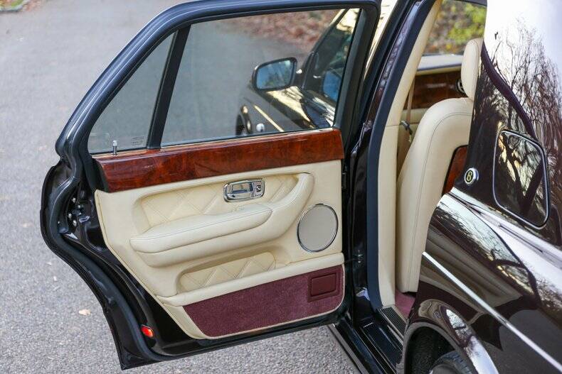 Afbeelding 24/50 van Bentley Arnage T 24 Mulliner (2002)