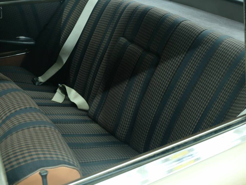 Image 35/50 of Mercedes-Benz 300 SE (1964)