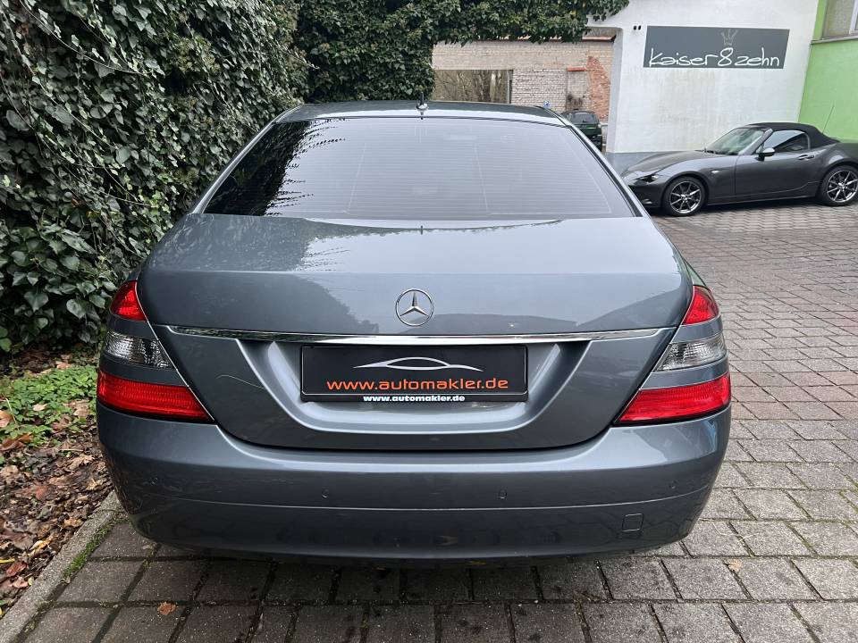 Image 7/17 of Mercedes-Benz S 350 (2007)