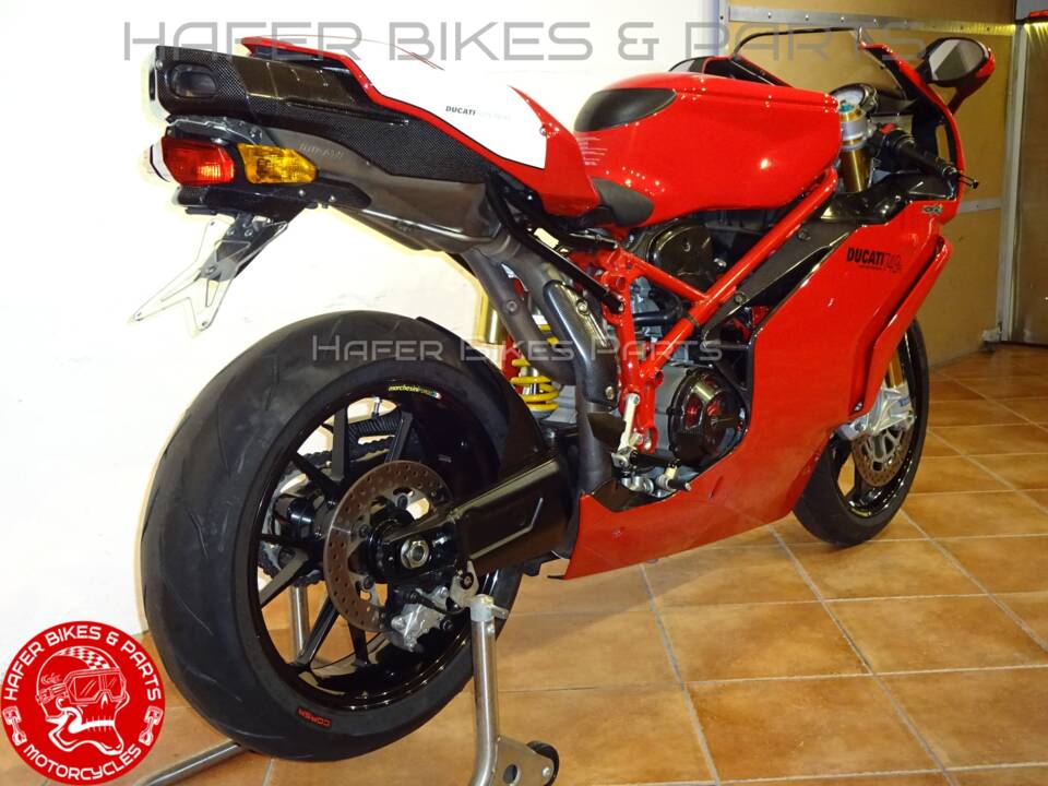 Bild 6/24 von Ducati DUMMY (2004)