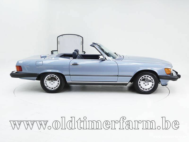 Image 9/15 de Mercedes-Benz 560 SL (1986)