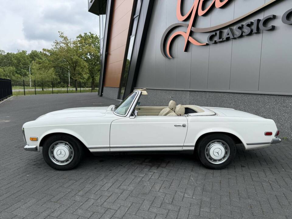 Image 1/50 of Mercedes-Benz 280 SL (1969)