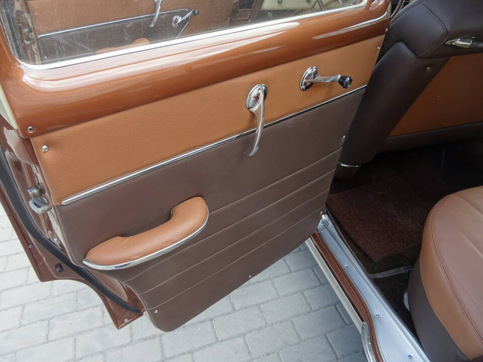 Image 36/57 de Chevrolet 210 (1953)