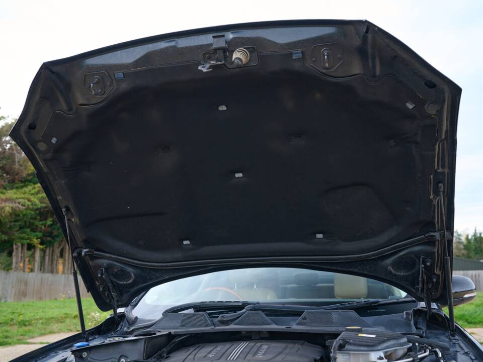 Bild 50/50 von Jaguar XJ 5.0 (2011)