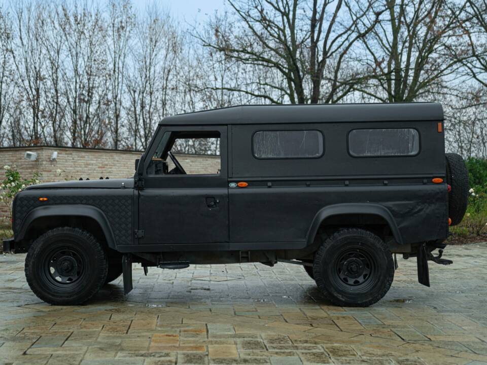 Bild 4/50 von Land Rover 90 (1985)