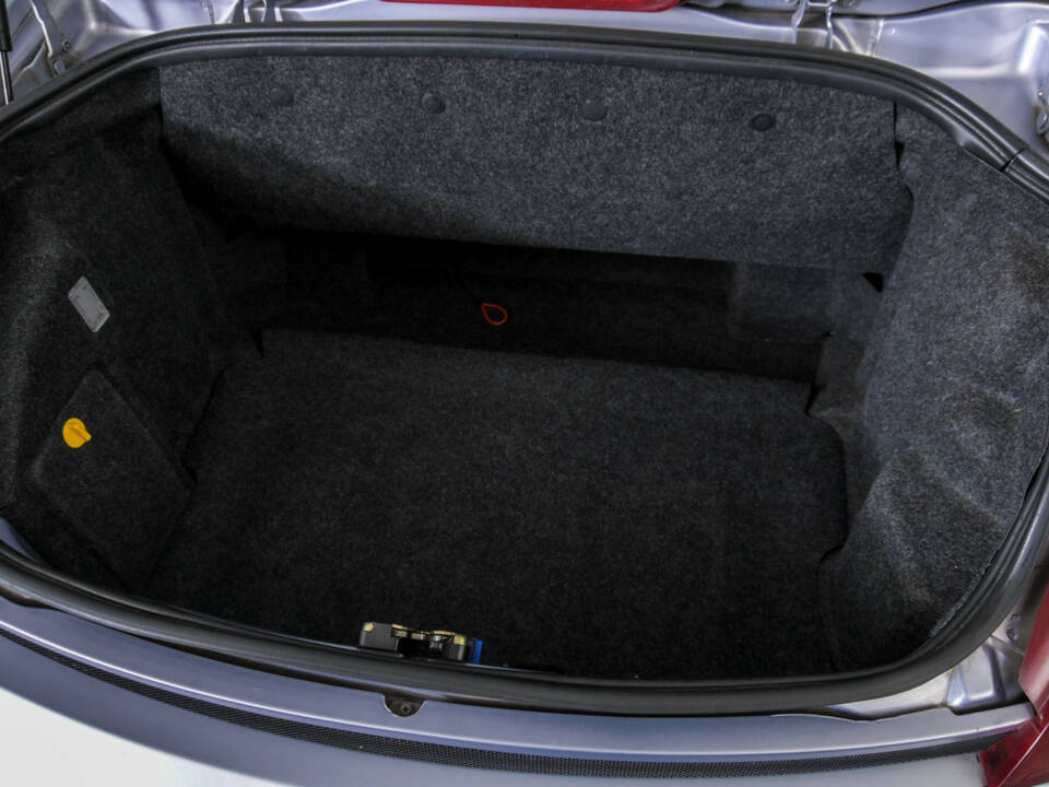 Image 42/50 of Ford Streetka (2004)