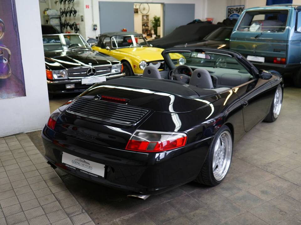 Bild 15/30 von Porsche 911 Carrera (2002)