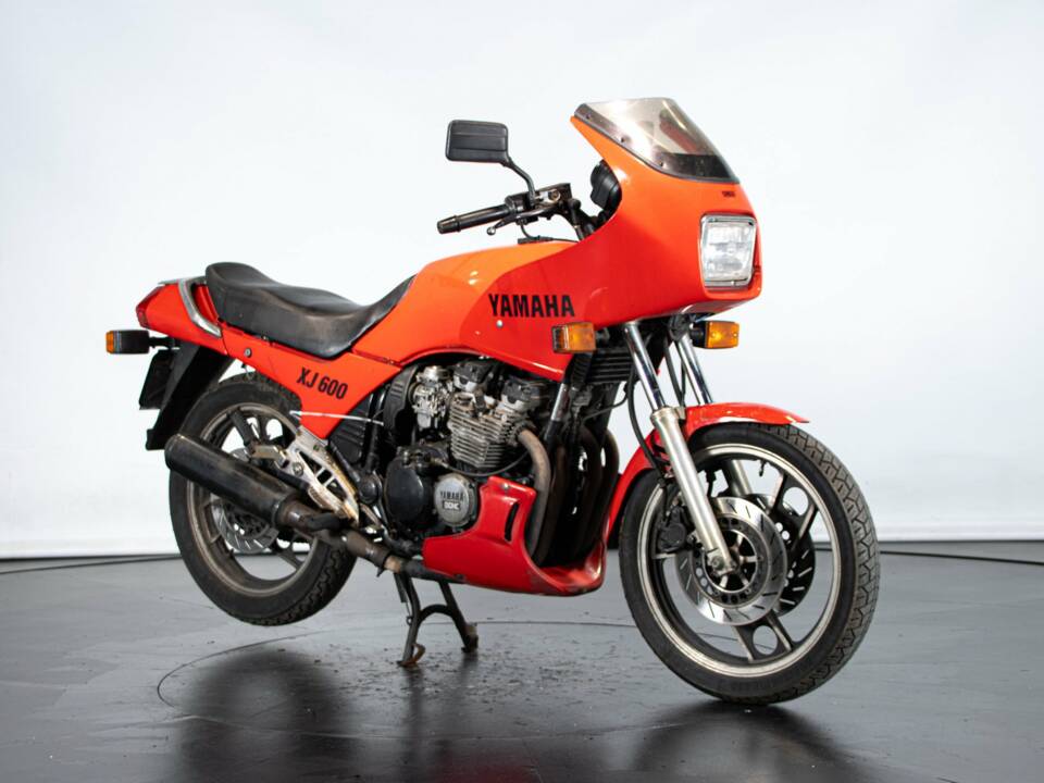 Bild 5/50 von Yamaha DUMMY (1984)