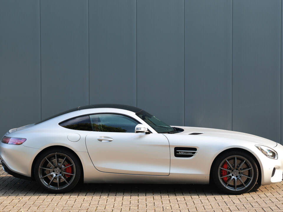 Image 4/56 of Mercedes-AMG GT-S (2017)