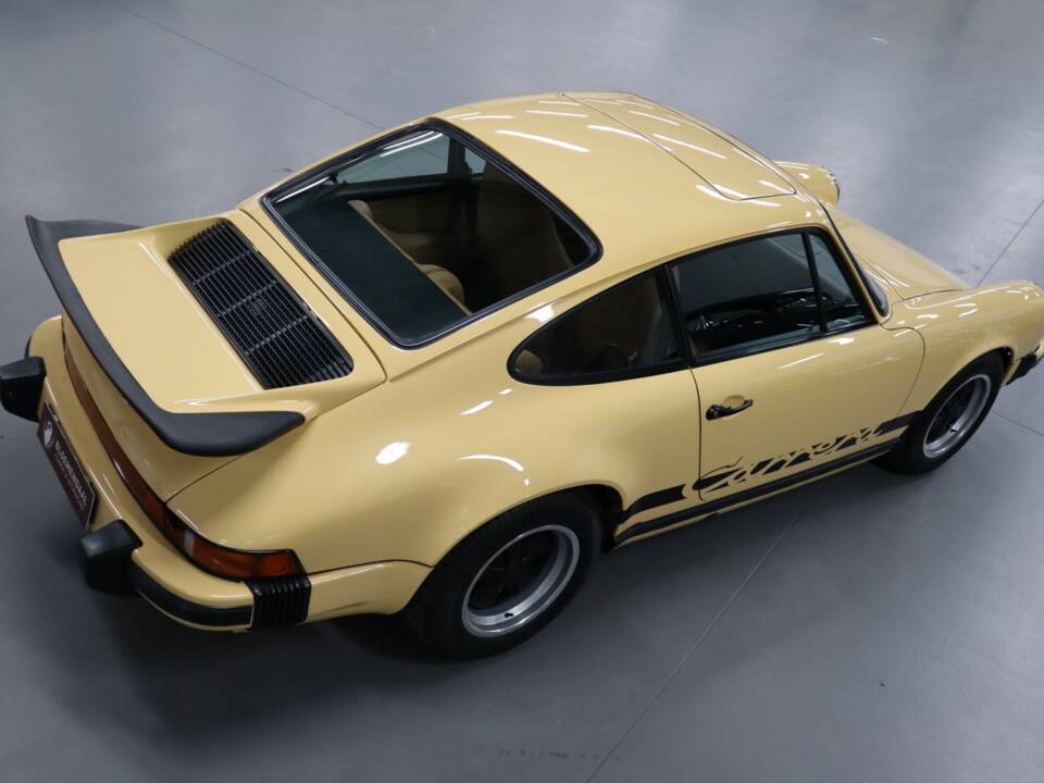 Imagen 10/48 de Porsche 911 Carrera 2.7 (1975)