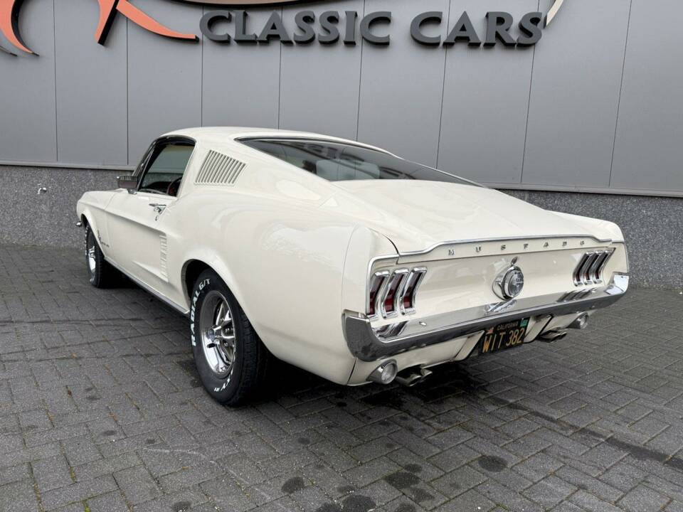 Image 16/35 of Ford Mustang 390 GTA (1967)