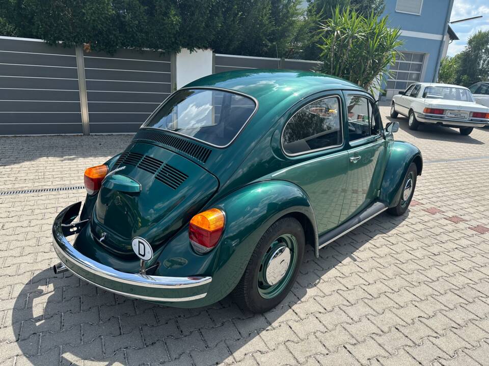 Image 5/92 of Volkswagen Beetle 1600 (1996)
