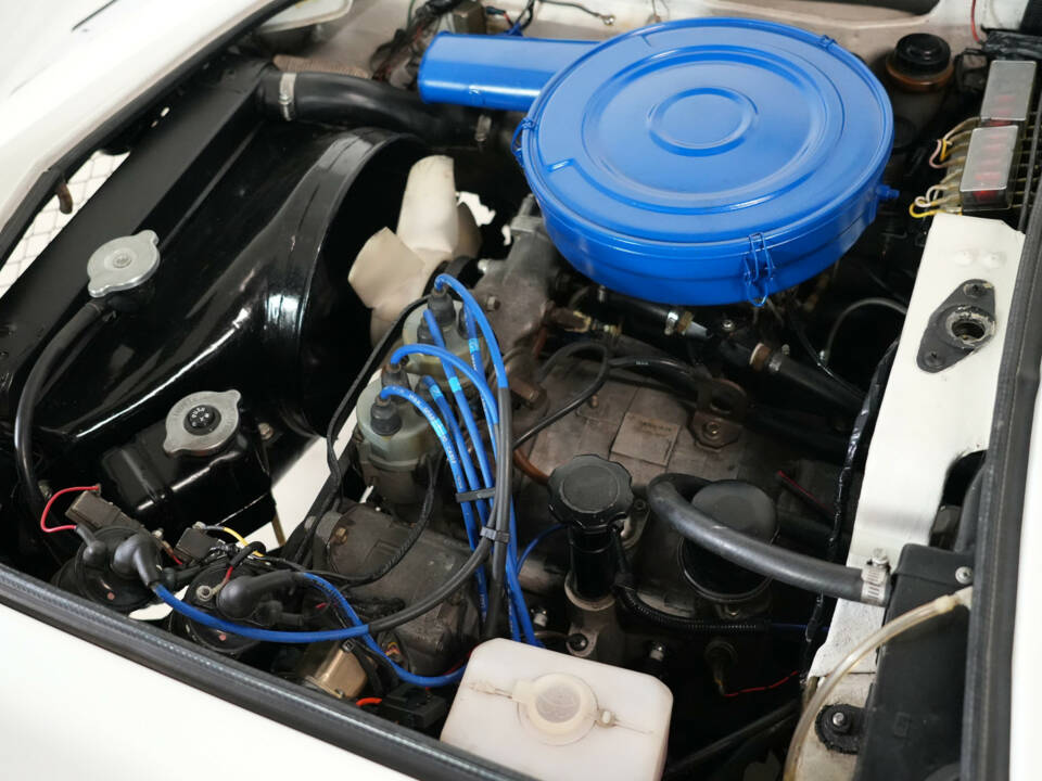 Image 11/32 of Mazda 110 S Cosmo Sport (1968)